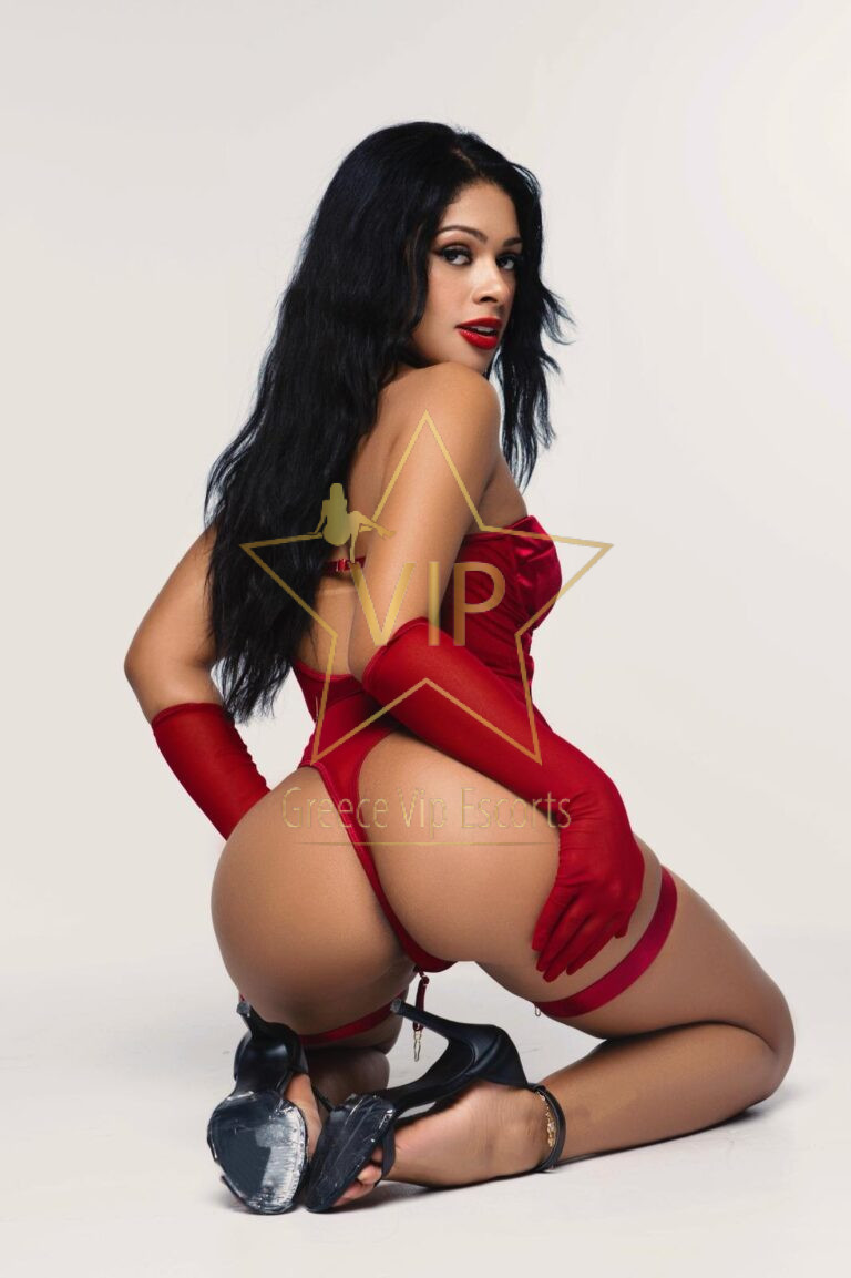 ESCORT-ATHENS-VENIA-SEXY-BRUNETTE-ESCORTS-ATHENS-5-768x1153.jpg