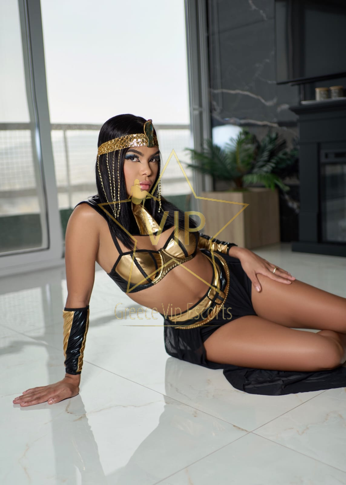 ESCORT-ATHENS-ERIN-TEEN-GIRL-PETITE-ESCORTS-ATH-7.jpg